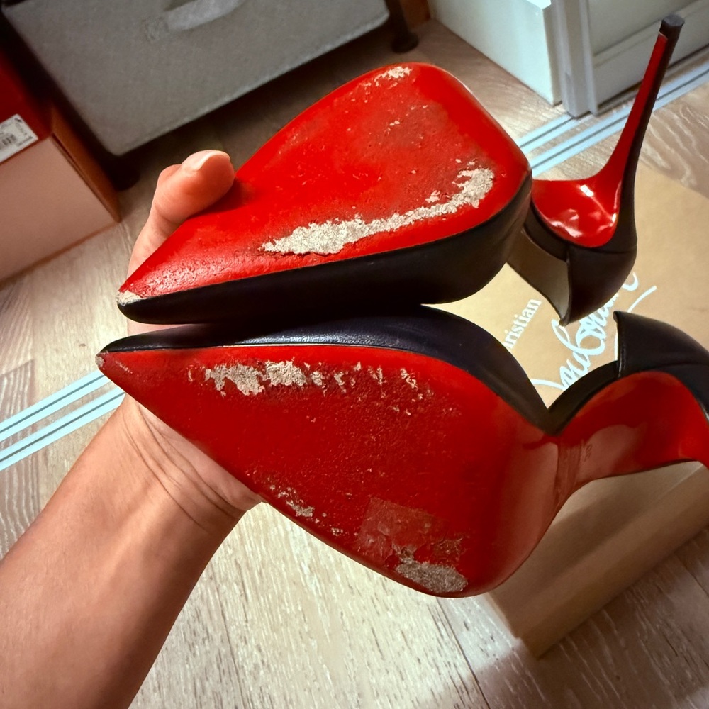 Christian Louboutin IRIZA 100 NAPPA Black Stiletto Heels Timeless Elegance - Picture 5 of 5